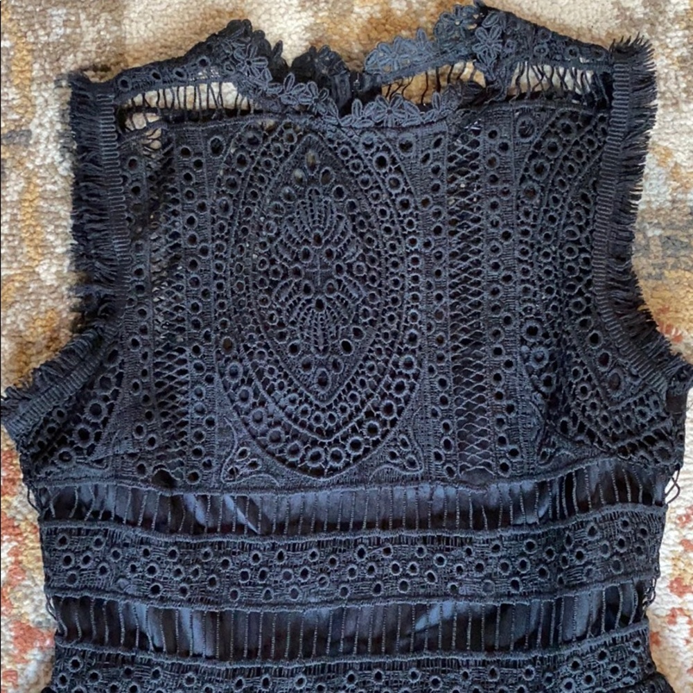 (Sold) boohoo Crochet High Neck Midi Dress Black 4 - Picture 9 of 11